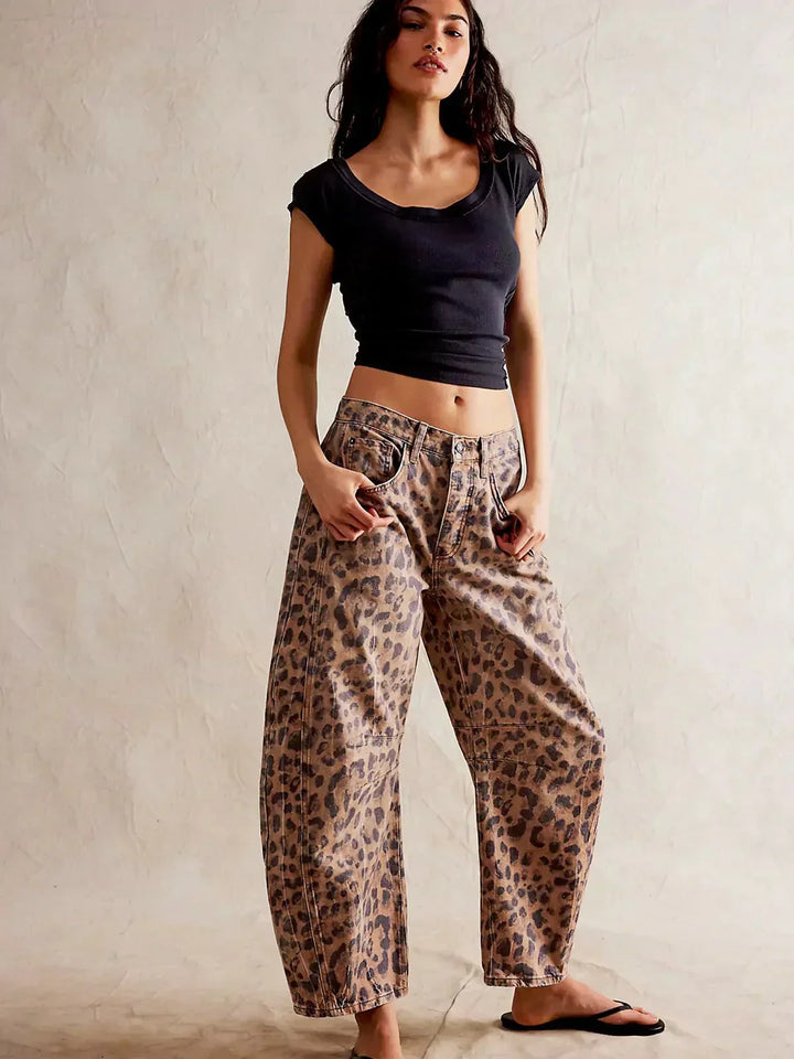 Gwenna | Chic Barrel Jeans