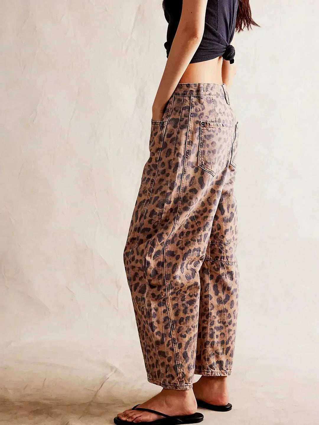 Gwenna | Chic Barrel Jeans