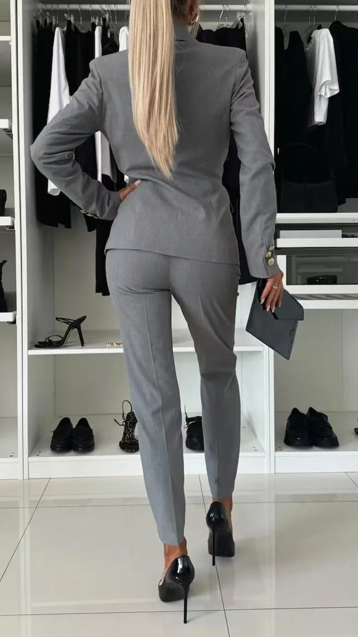 Jasmine I Iconic Slim Suit